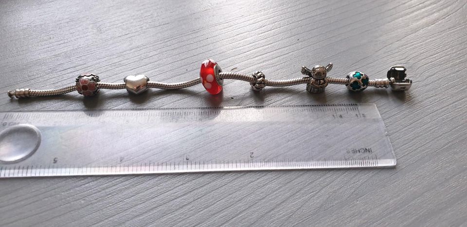 Pandora Armband mit 4 original Beads in Nürnberg (Mittelfr)