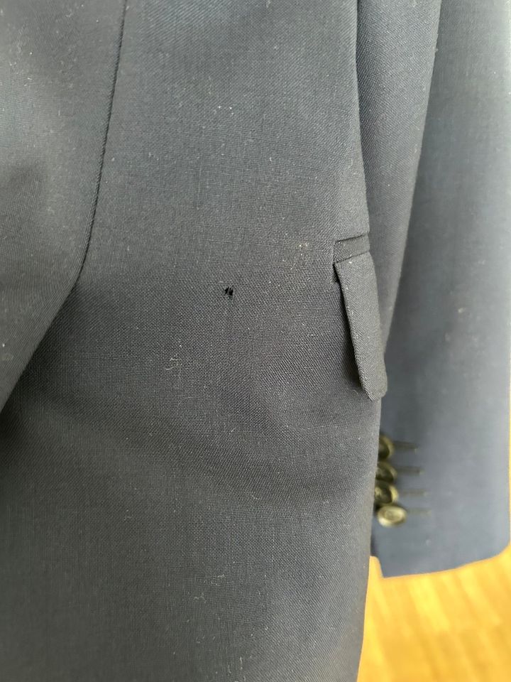 Jacket dunkelblau von René Lazard Gr. 40/42 - mit kleinem Mangel in München