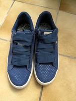 Blaue Puma Sneaker mit breiten Schnürsenkel Größe 40 Niedersachsen - Rhauderfehn Vorschau
