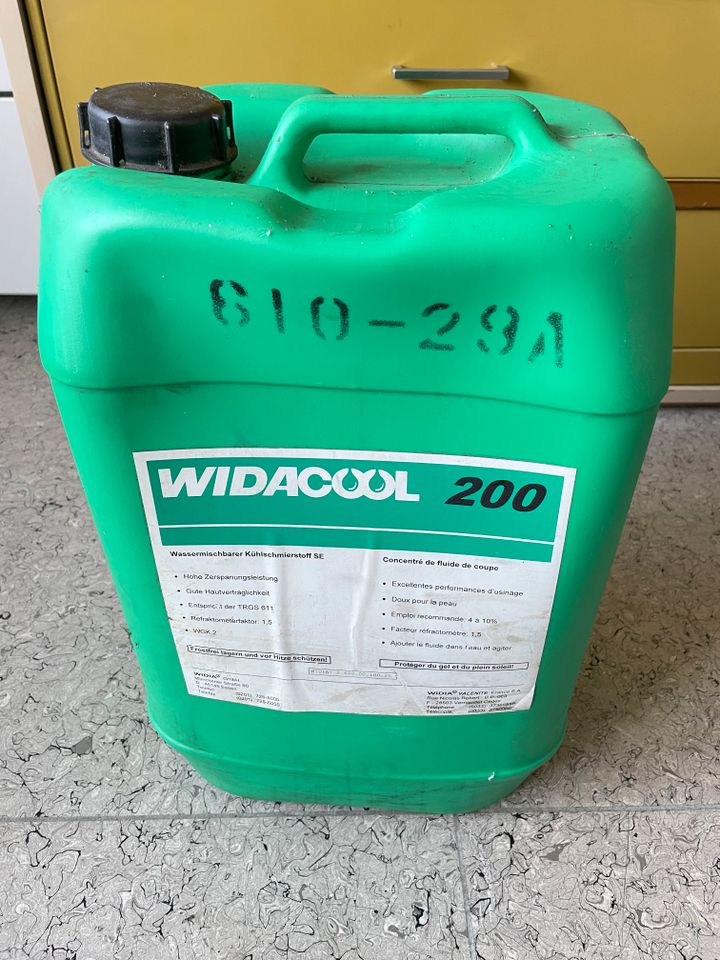 Wassermischbarer Premium Kühlschmierstoff Widacool 200 ca.20 L in Grassau