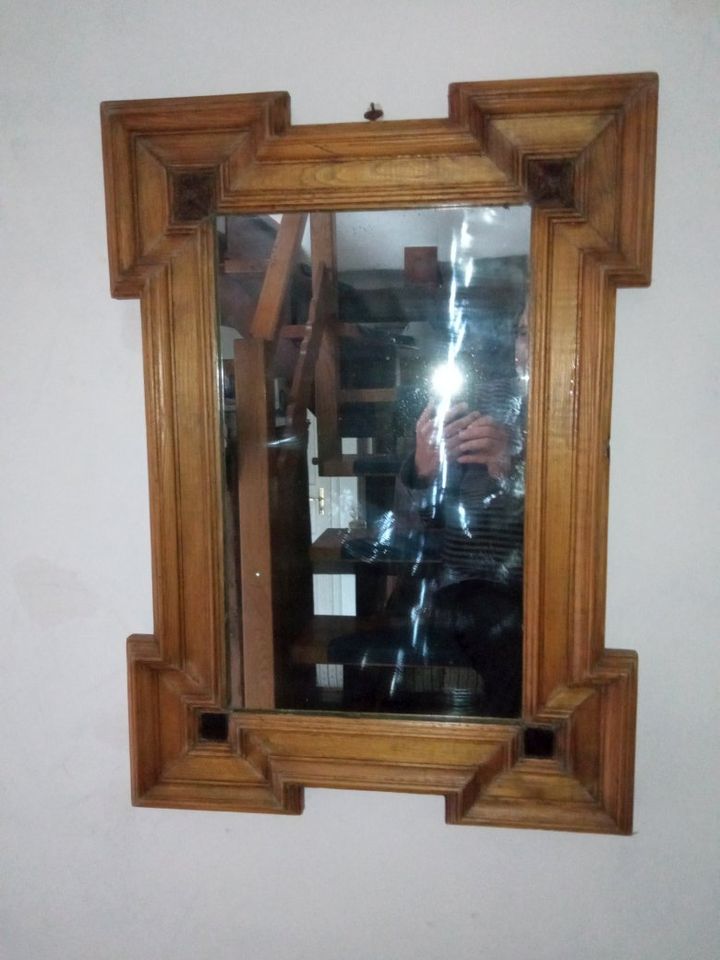 Antiker wunderschöner Spiegel, 50 x 72 cm, Eichenrahmen, Vintage in Odenthal