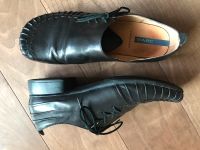 Marc Collection Lederschuhe Halbschuh schwarz neuwertig Gr. 41 Bayern - Bad Aibling Vorschau