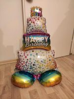 Luftballon Torte mit Kerzen Happy Birthday Nordrhein-Westfalen - Altenbeken Vorschau