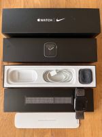 Apple Watch Serie 5 Nike Space Grey GPS 44mm Sachsen - Treuen Vorschau