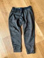 UNDER ARMOUR Hose Jogginghose grau Gr. L Brandenburg - Hoppegarten Vorschau