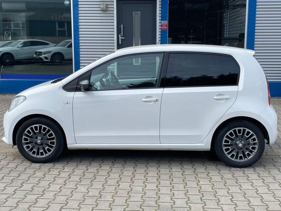 Seat Mii Chic*PDC*KLIMA*SHZG*TEMPO*EFH in Kerpen