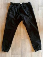 Pull&Bear Cargohose Schwarz Größe M/32 Rheinland-Pfalz - Wickenrodt Vorschau