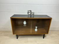 Vintage Teak Kommode Vitrine mid century 60er 70er Niedersachsen - Delmenhorst Vorschau