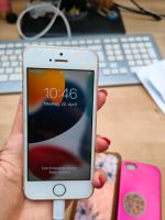 iPhone 5 SE roségold mit Zubehör Brandenburg - Brieselang Vorschau