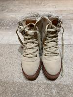 Warme Esprit Stiefel Schuhe beige 36 gefüttert Mädchen Damen Hessen - Linsengericht Vorschau