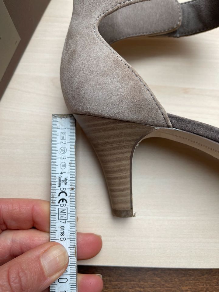 Pumps Sandaletten Tamaris - Cinderella Schuhe in Isernhagen