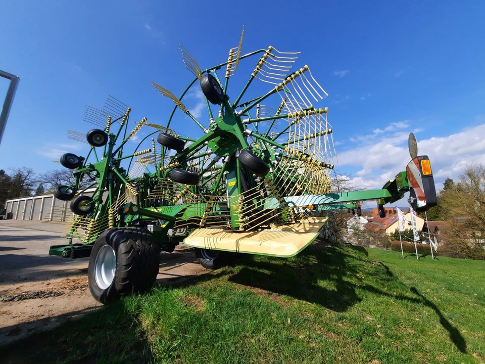 Krone Vierkreisel-Schwader Swadro TC 1250 12,5m 4 Kreisel in Ansbach