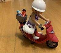 Playmobil Strand-Girl mit Roller Brandenburg - Kleinmachnow Vorschau