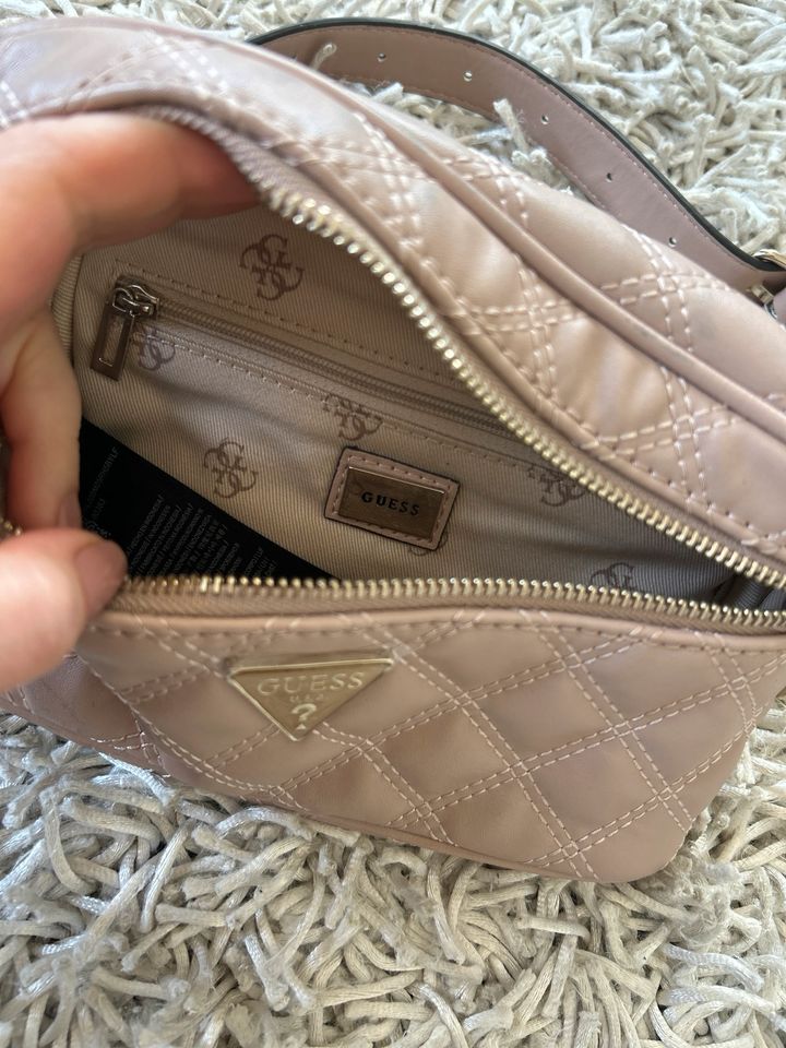 Bauch Tasche Guess rosa in Stuttgart