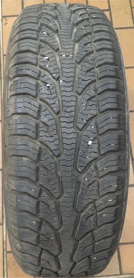 1x 215/65R16 98H M+S Allwetter/Ganzjahresreifen Uniroyal 4S in Berlin