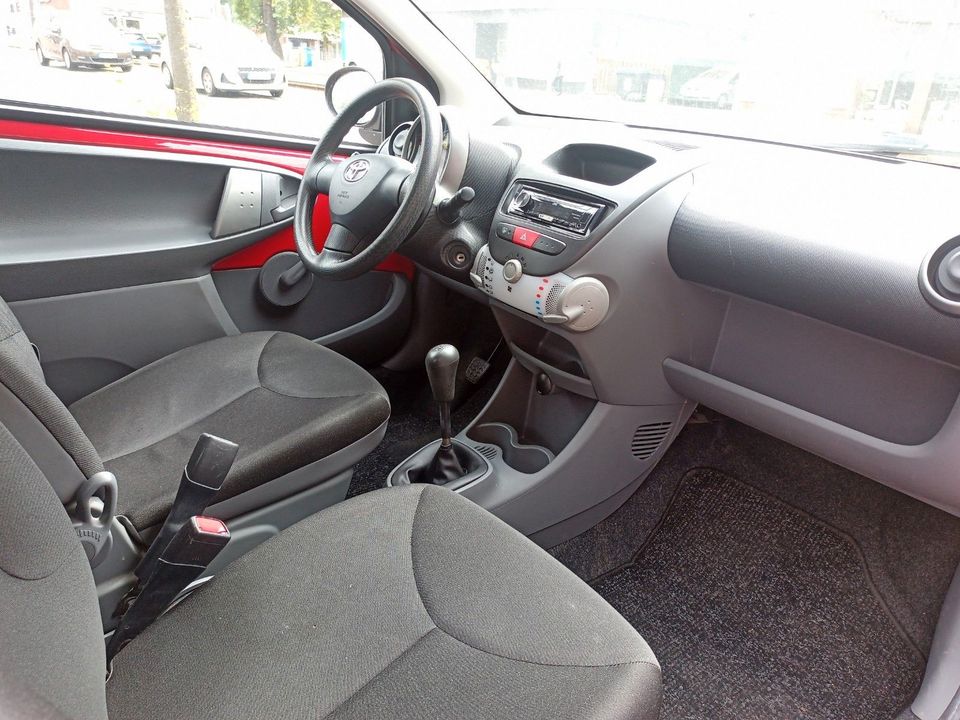 Toyota Aygo AYGO Basis in Laatzen