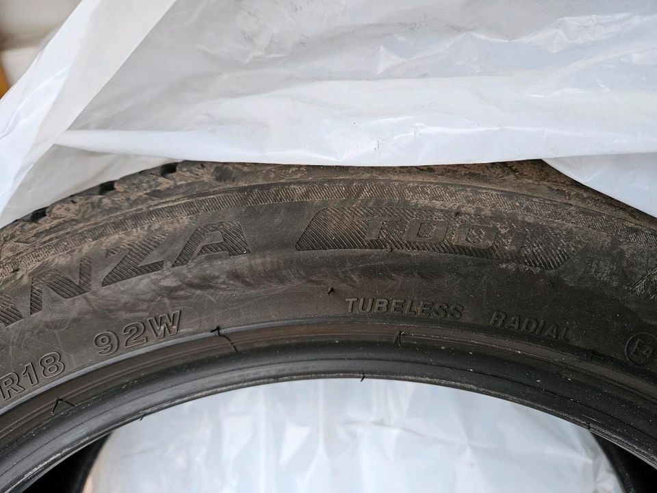 4x Bridgestone Reifen  215/50 R18 92W nur5000km gelaufen in Köln