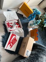 Original OVP Nike Air Jordan 1 one Retro high og 39 6,5 neu Duisburg - Duisburg-Mitte Vorschau