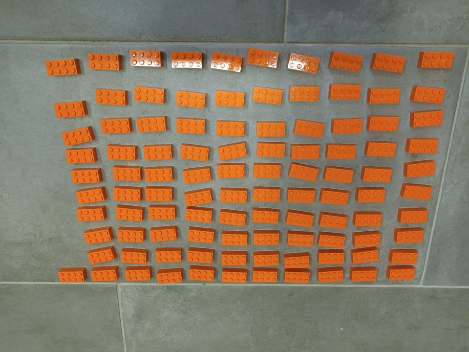 Lego Steine 2 x 4 Neuware orange 100 stück 3001 in Meldorf