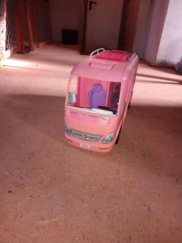 Barbie Camper in Essen