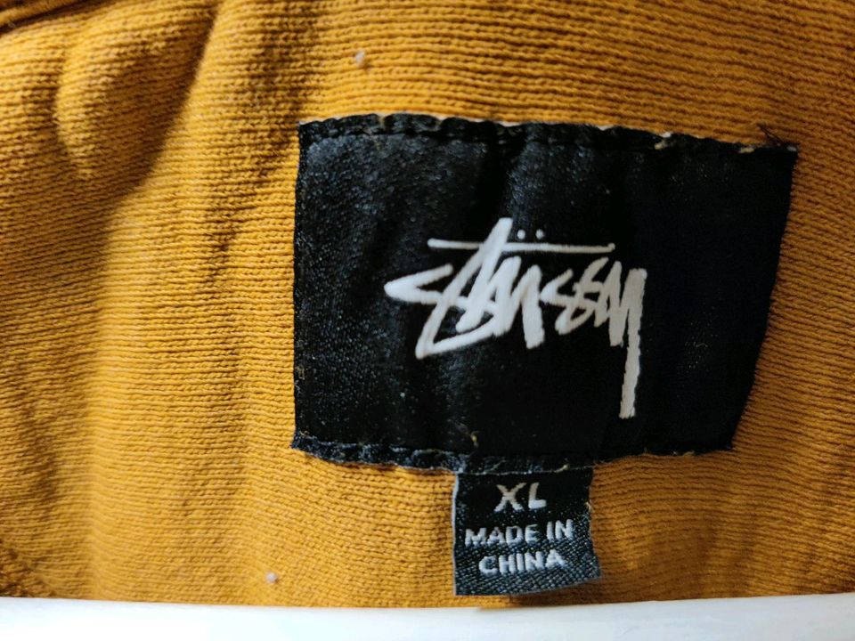 Stussy Hoodie in Größe XL in Bramsche