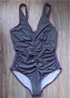 1 Badeanzug grau Größer XL - 42 / Bikini Sachsen-Anhalt - Dessau-Roßlau Vorschau