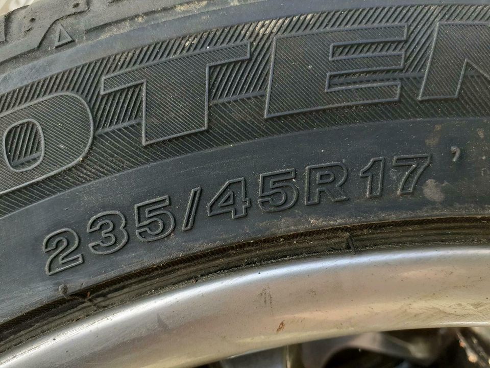 235/45R17 BMW Alufelgen in Würzburg