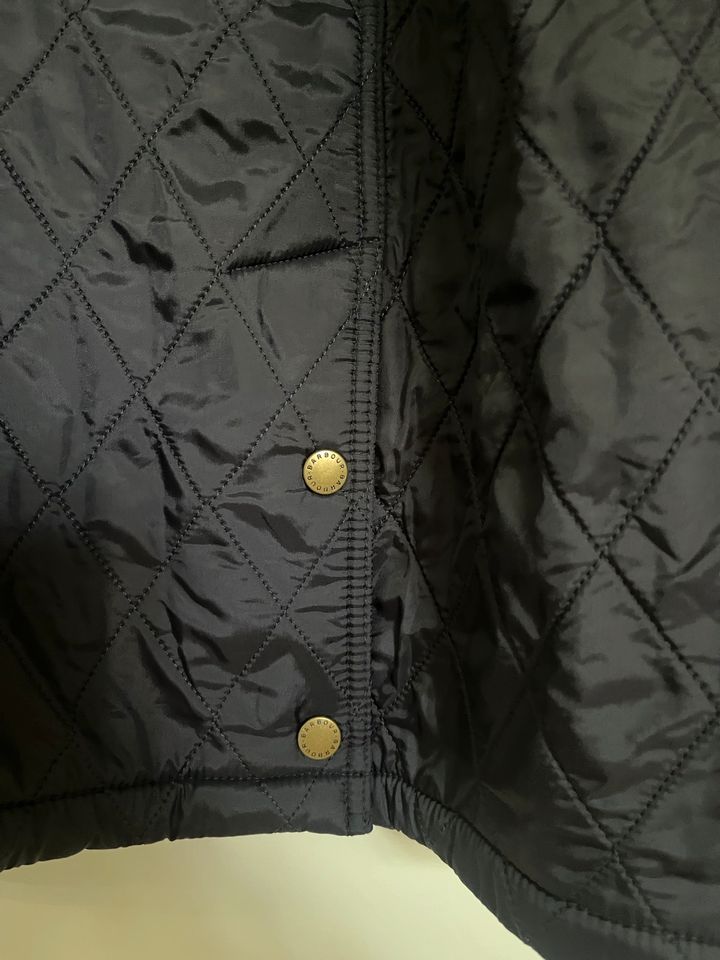 Barbour Steppjacke Beadnell Winterjacke Polarquilt EU46 UK20 in Boksee