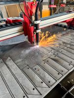 ✅CNC Brennteile, Sonderanfertigung, Plasmaschneiden, Laserteile Brennzuschnitt, Blechzuschnitte, Flanschplatte, Lohnfertigung  Laserschneiden Laserzuschnitt Feuerkorb,  Plasmateile Brennschneiden Bayern - Creußen Vorschau