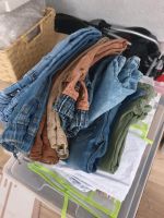 Alte Kinderjeans mit Löchern am Knie, z.b.für upcycling Projekte Nordrhein-Westfalen - Ochtrup Vorschau