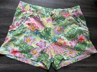 Kurze Hose Shorts mit Blumen, H&M Größe 134/140 Schleswig-Holstein - Tangstedt  Vorschau