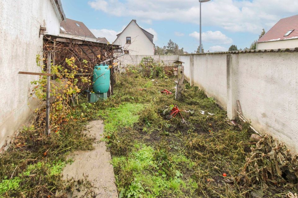 Renovierungsbedarf mit Potenzial: Eigenheim mit Gewerbeeinheit wartet auf handwerkliche Verwandlung in Muldestausee