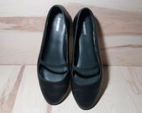 Ballerinas  schwarz Kunstleder Gr. 38 Sachsen - Rochlitz Vorschau
