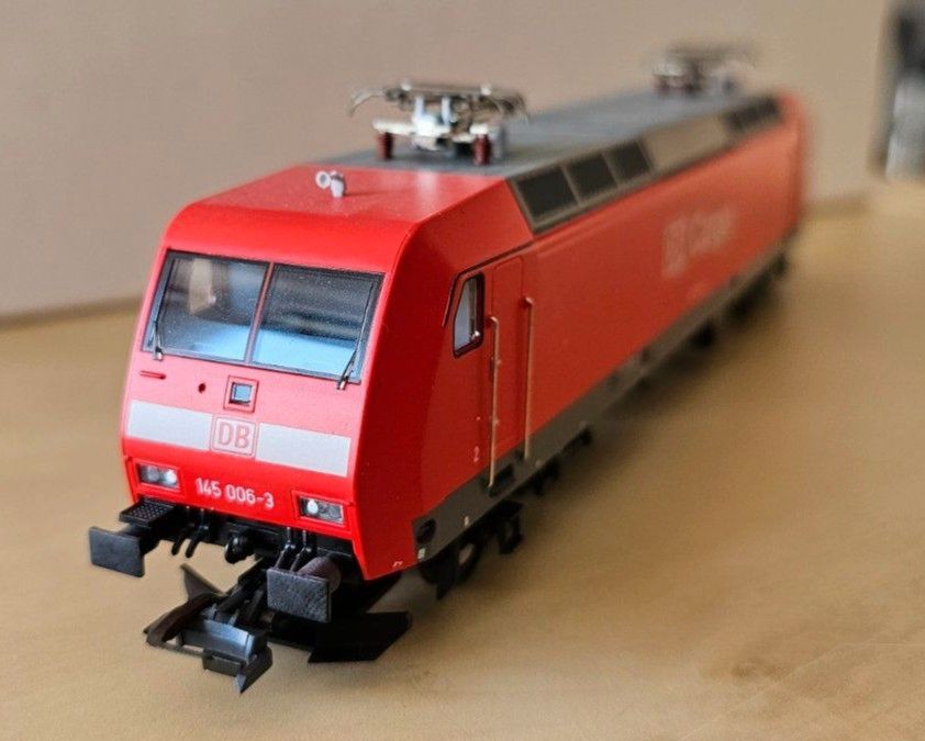 +++ Roco 6356 DB Cargo 145 006 Gleichstrom H0 1/87 +++ in Kirchseeon