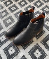 Tommy Hilfiger chelsea boots 45 leder Nordrhein-Westfalen - Herten Vorschau