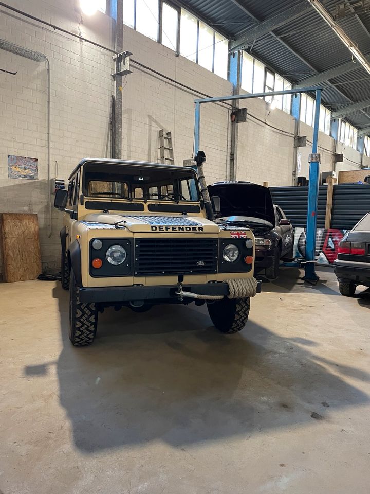 Land Rover 110 ExMod (2,5 N/A Diesel) in Remscheid