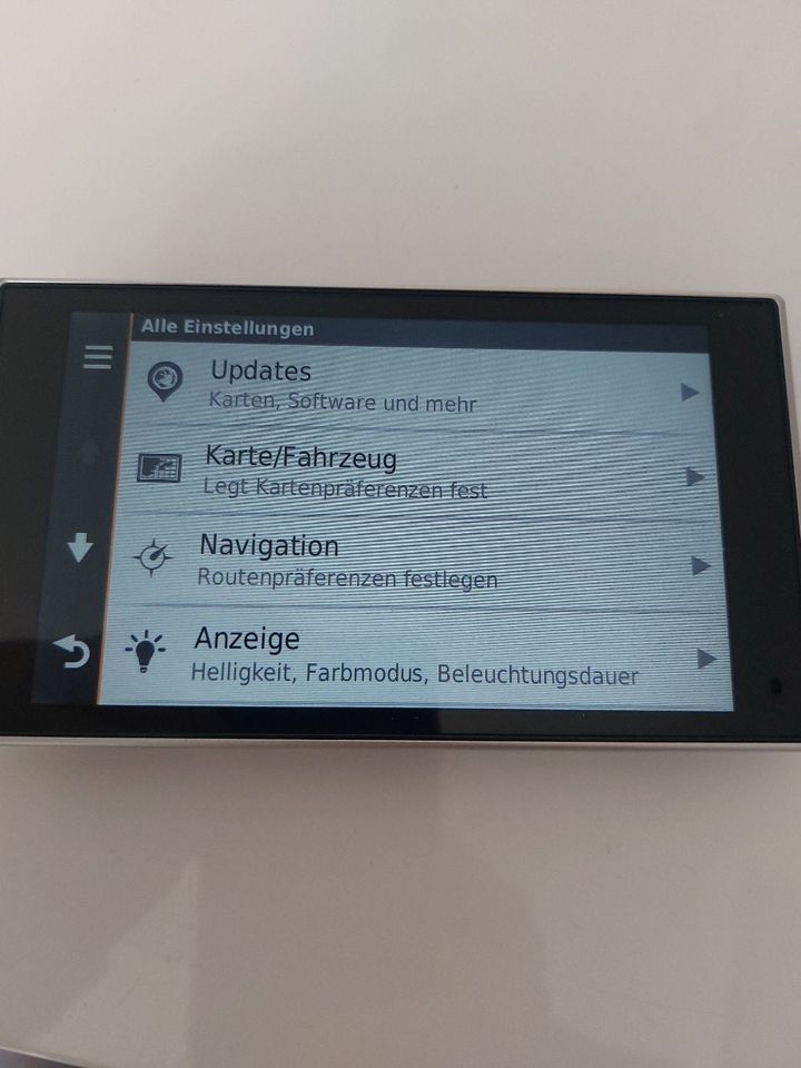 GARMIN nüvi 3598LMT-D 5 Zoll (12,7cm) Lebenslange Kartenupdates in Ahlerstedt