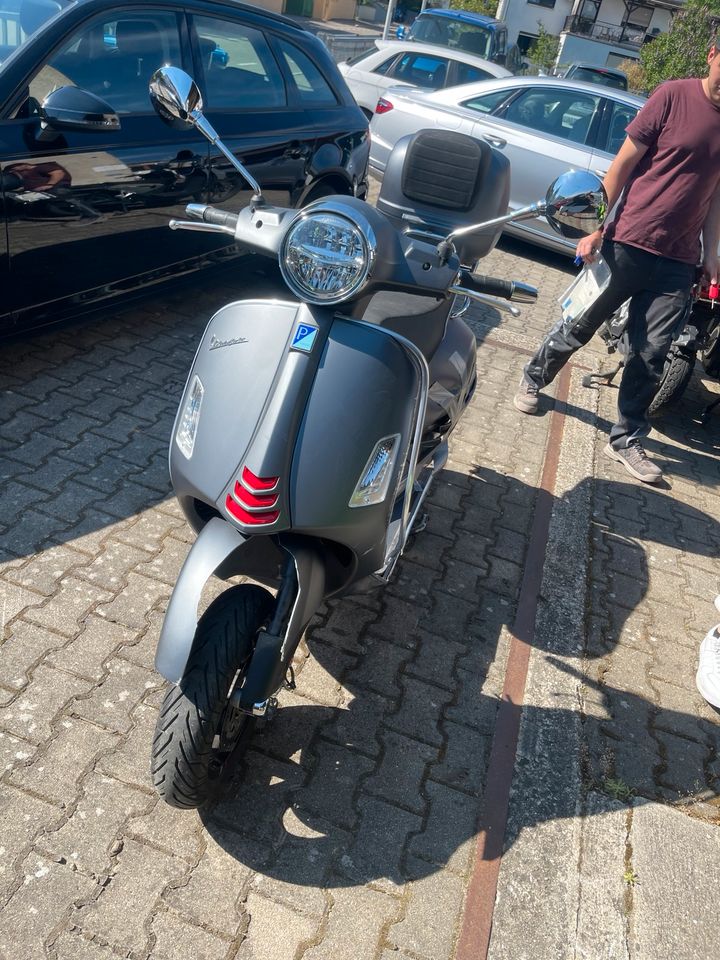 Vespa Gts 125 Supersport in Burgau