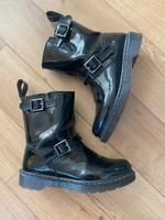 Seltene Lackleder Stiefel Dr. Martens Triumph 1466 Gr. 40 Hessen - Kassel Vorschau