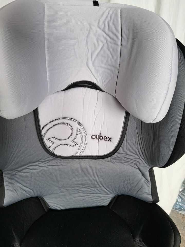 Cybex Juno 2-fix Isofix Kindersitz 9-18 kg in Erfurt