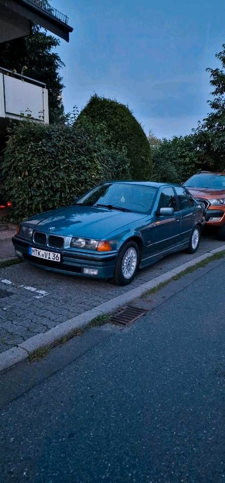 Bmw E36 320i in Sulzbach