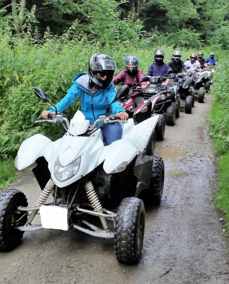 Quad Tour On&Offroad Tour in Rain in Rain Niederbay