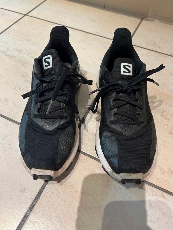 Salomon Gr.37 Sportschuhe Alpha Cross in Dresden