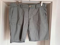 Gant Bermuda kurze Hose Shorts W 36 relaxed hell-grau Nordrhein-Westfalen - Neuss Vorschau