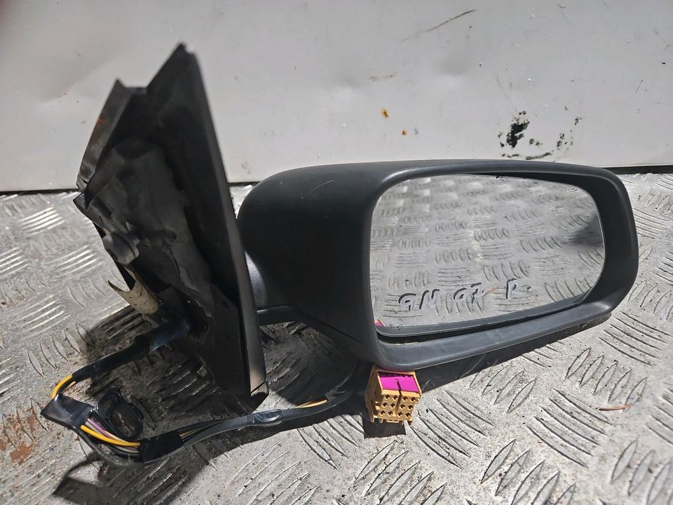 VW Polo 9N Außenspiegel rechts Spiegel Rückspiegel elektrisch