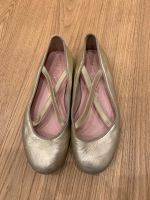 Ballerinas Unisa Leder Schuhe gold Gummizug 35 Kommunion Baden-Württemberg - Karlsruhe Vorschau