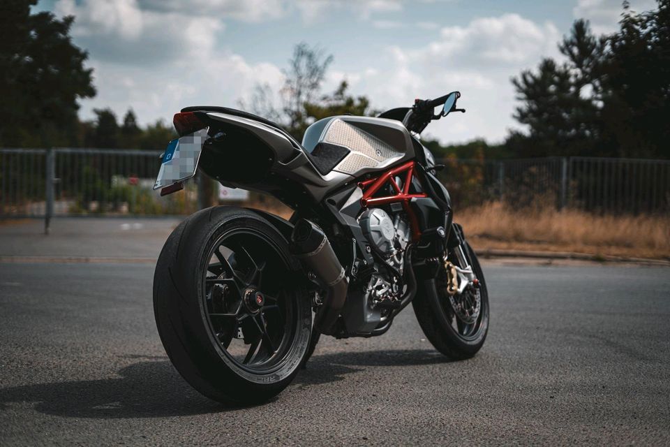 MV Agusta Brutale 800 in Strehla