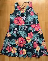 Wunderschönes Sommer- Kleid Gr. 52 Rostock - Südstadt Vorschau