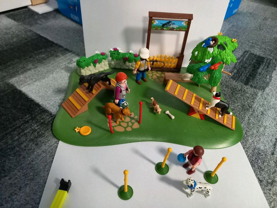 Playmobil-City Life Hundeschule 6145 in Prödel