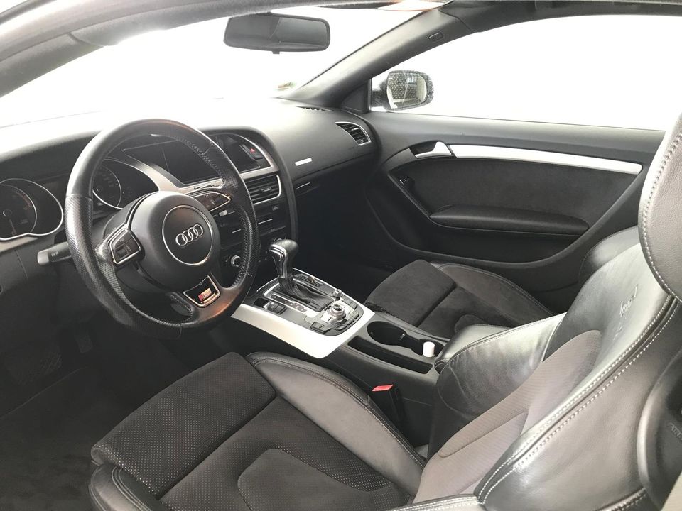 Audi A5 Diesel FACELIFT sehr schick und in TOP Zustand! in Hamburg